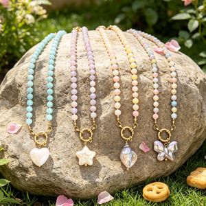 Collier artisanal en acier inoxydable 316L avec perles pastorales et breloque papillon cœur en perle d'imitation baroque pour femme - Product Image 1