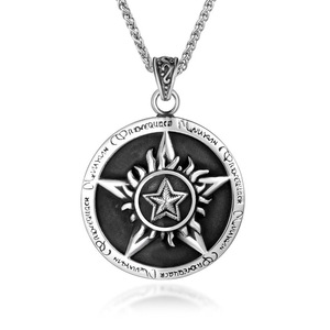 Colgante de estrella de acero inoxidable con diseño de sol de cinco puntas, collar para hombre SP595 - Product Image 1