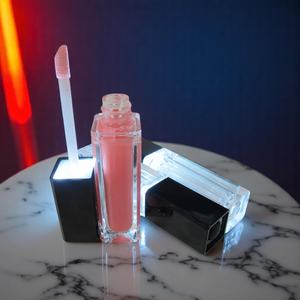 LED Light <b>Lip</b> <b>Gloss</b> with Plastic Case Customizable Color OEM Cosmetic - Product Image 2
