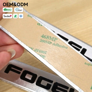 Plaques signalétiques métalliques gravées personnalisées en aluminium anodisé brossé, émaillées noires 3D, pour accessoires automobiles et motos - Product Image 2