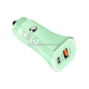 Cargador de Coche con Puerto USB PD, Venta al Por Mayor de Fábrica, 12W 2.4A, Cargador de Teléfono Móvil con Salida de 12W para Tipo-C - Product Image 4