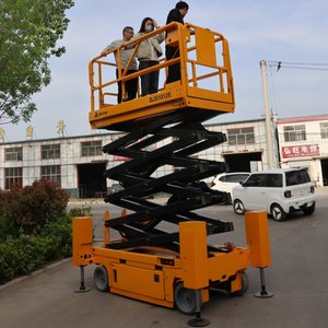 Conception automotrice d'ascenseurs de ciseaux conformes à l'OSHA pour un travail en solo efficace - Product Image 4