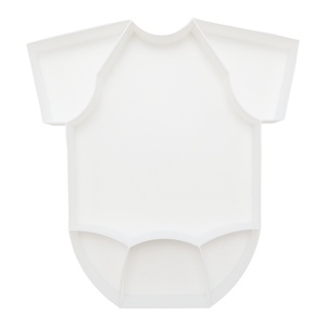 Décoration de fête prénatale : Contenant alimentaire en forme de body de bébé, plateau à bonbons en plastique - Product Image 1