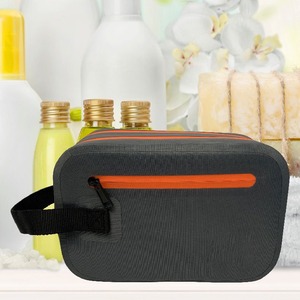 Bolsa Impermeable para Deportes al Aire Libre, Portátil, para Viajes y <span class=keywords><strong>Camping</strong></span>, de TPU, para Cosméticos, Teléfono Móvil, Hecha en China - Product Image 4