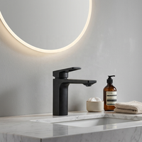 Robinet d'eau chaude froide carré Robinets mitigeurs de lavabo à montage sur pont Robinet de lavabo moderne à un trou pour salle de bain à bas prix