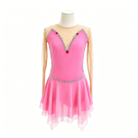 Robe de patinage artistique rose vif en maille à manches longues avec strass et col en V pour enfants et adultes, idéale pour les compétitions et spectacles de patinage sur glace