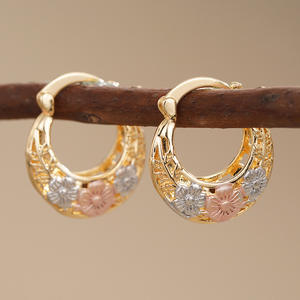 E4497 Gold Plated <b>Hoop</b> <b>Earrings</b> Multicolor Heart Design Women's <b>Fashion</b> Jewelry Alloy Bezel Setting - Product Image 4