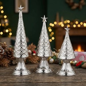 Ensemble d'arbres de Noël décoratifs plaqués argent - Product Image 3