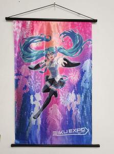 Affiche murale personnalisée à suspendre, peinture, personnages d'anime, tapisserie de rôle de dessin animé avec 2 glands et tige de suspension en bois - Product Image 4
