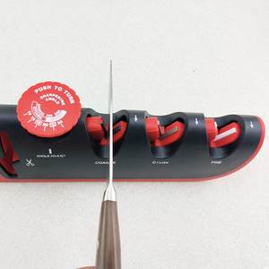 Afilador de cuchillos con guía de ángulo ajustable Cuchillos de mano Bolsillo Acero de <span class=keywords><strong>tungsteno</strong></span> Guía de ángulo ajustable Afilador de cuchillos manual - Product Image 3