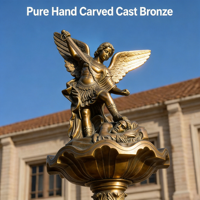 Fontaine sculptée de l'archange Saint Michel, grande fontaine de jardin en bronze coulé avec des anges et des chevaux, décoration de cour de villa