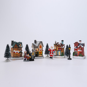 ชุดบ้านเรซิ่นคริสต์มาส 10 ชิ้น ประดับไฟ ตกแต่งหมู่บ้านจิ๋ว สำหรับจัดแสดงในช่วงเทศกาล - Product Image 4