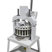 Laminoir à pâte pliable en acier inoxydable avec épaisseur réglable, fonctionnement manuel pour usage en boulangerie