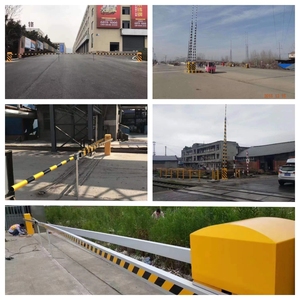 ความยาวแขนตรงคู่ 8-12M การจราจรโรงงานกั้นบูมอัตโนมัติพร้อมรีโมทคอนโทรลระบบประตูค่าโดยสารทางหลวง - Product Image 6