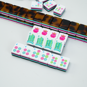 Juego <span class=keywords><strong>de</strong></span> Mahjong Americano <span class=keywords><strong>de</strong></span> Acrílico Rojo Rosa <span class=keywords><strong>de</strong></span> 4 Capas Hecho a Medida con 160 Cartas, Mesa <span class=keywords><strong>de</strong></span> Juego Elegante y <span class=keywords><strong>de</strong></span> Lujo para Adultos, Regalo - Product Image 5