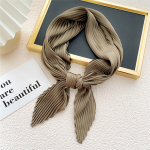 HZW-24071 <span class=keywords><strong>Foulard</strong></span> carré <span class=keywords><strong>en</strong></span> soie pour femme, plissé <span class=keywords><strong>en</strong></span> <span class=keywords><strong>satin</strong></span>, écharpe de luxe, bandeau pour <span class=keywords><strong>cheveux</strong></span>, <span class=keywords><strong>foulard</strong></span> de poignet, vente <span class=keywords><strong>en</strong></span> gros - Product Image 3