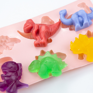 <span class=keywords><strong>Kit</strong></span> de fabricación de jabón de dinosaurio de papelería original, haz tu propio <span class=keywords><strong>kit</strong></span> de jabón, moldes de dinosaurio, colores de tinta, kits de ciencia divertidos para niños - Product Image 3