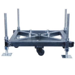 Produttore Professionale di Sistemi di Sollevamento per Tralicci da Palco in Alluminio Certificati TUV con Torre di Supporto a Terra ed Espositore in Traliccio di Alluminio - Product Image 3