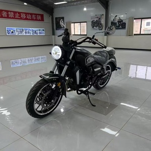 Moto Cruiser Américaine Loncin 200cc Hercules UR200 EFI, refroidissement par huile, 4 temps, <span class=keywords><strong>chopper</strong></span> pour adulte - Product Image 2