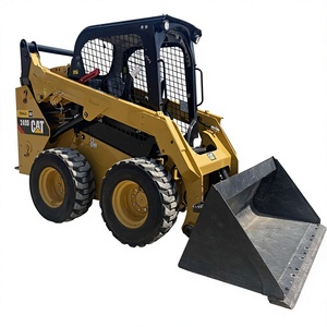 Chargeuse sur pneus Cat 242D d'occasion - Product Image 5