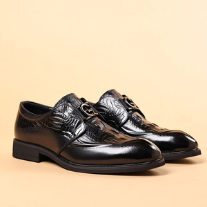 Chaussures en maille noire faites à la main de haute qualité pour hommes, respirantes, imperméables, légères, décontractées, chaussures de mariage, dessus en maille brillante - Product Image 5