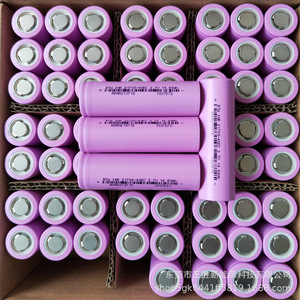 Baterai penyimpanan siklus panjang, baterai Lithium 3C rate 21700 4000mAh <span class=keywords><strong>3</strong></span>.7V untuk mobil mainan - Product Image 2