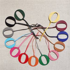 Alfabeto colgante de cuero genuino letra inglesa inicial llavero mochila colgante señoras mujeres <span class=keywords><strong>bolso</strong></span> encanto - Product Image 4