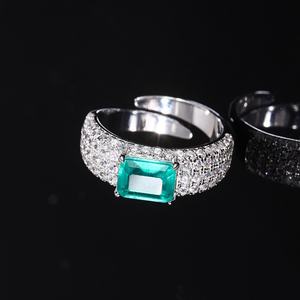 Bague large entièrement pavée, design de niche, sertissage clos, artisanat polyvalent, tendance, pour les voyages et les vacances - Product Image 2