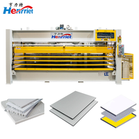 Presse à chaud hydraulique 4 couches 160T pour placage, idéale pour les panneaux alvéolaires en aluminium perforé, les bagages et les portes de garage en aluminium