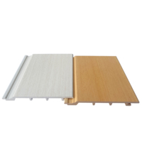 RUCCA Carreaux de plafond composites en bois PVC 3mm imperméables 120*10mm Panneaux composites en bois pour décoration intérieure WPC prix