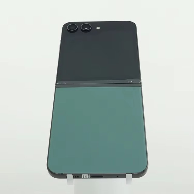 Original Cell Phone Supplier for SAMSUNG Z Flip5 Wholesale Phones Selfie Bulk Fold Used Phones Smartphone Secondhand Android 5g
