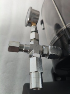 Điện mỡ bơm PLC điều khiển 1-5 cửa hàng DC12V 24V 220V 2 lít với mức chất lỏng cho trung tâm Hệ thống bôi trơn - Product Image 3