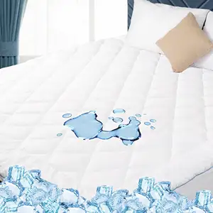 夏季防寒床垫保护器薄款柔软加州特大床防水绗缝冷却床垫