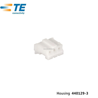 Connecteur TE 440129-3 CONN RCPT pour connecteurs et boîtiers rectangulaires mâles 3 positions 2,00 mm en alliage de cuivre 3A 250V pour applications automobiles/connections de fils