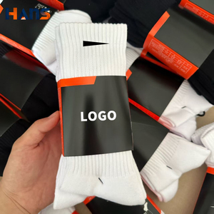 Calcetines Deportivos Hans, Tejidos, con Suela Gruesa, Cómodos y Transpirables, Disponibles en Tres Tallas - Product Image 1
