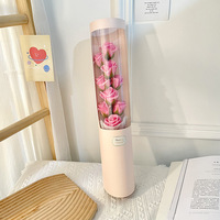 Vente directe d'usine Bouquet de fleurs de savon de haute qualité Bouquet de fleurs en forme de seau rond pour cadeau de Saint-Valentin de remise de diplôme
