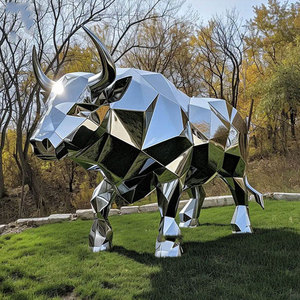 Scultura Statua di Toro a Grandezza Naturale in Acciaio Inossidabile per Decorazione Interna ed Esterna - Product Image 1