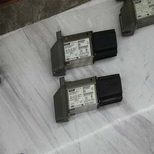 Module de contrôle industriel P0914ZM PLC 16 entrées/sorties, mémoire flash, communication Modbus - Product Image 5
