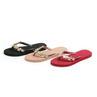 Femmes rouge été plage tongs personnalisé coquille strass cristaux doux rembourré pieds nus conception pas cher en gros