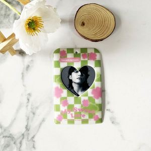 Portafoto de PVC y acrílico personalizado de Kpop, bonito llavero de Kpop, regalo 2024 para fans del Kpop, soporte para tarjetas coleccionables - Product Image 3