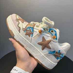 Nouveau produit 2025 : Chaussures à plateforme polyvalentes brodées style étoile « Qingming Shanghe Tu » pour hommes et femmes (Chaussures de couple) - Product Image 4