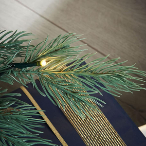 Arbre de Noël Artificiel Pré-Éclairé en PE et PVC, Design Personnalisé, Écologique, Nouveau Modèle, Prix EXW, Pointes Denses de Haute Qualité - Product Image 6