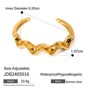 Brazaletes chapados en oro de 18 quilates, brazaletes abiertos ondulados irregulares de acero inoxidable para mujer, suministro de fábrica - Product Image 6