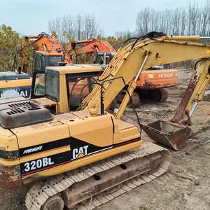 Excavatrice sur chenilles Caterpillar 320BL d'occasion, 20 tonnes, moteur hydraulique et composants d'engrenage en bon état, prix bas, origine Japon, modèle 2022 - Product Image 1