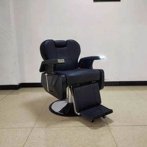 Chaises de barbier classiques d'occasion à vendre / Chaise de coiffeur / Chaise de barbier noire - Product Image 3