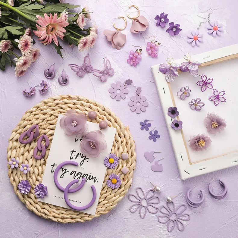 Korea INS Popular Retro Acrylic Avocado Color Flower Fresh Purple Earrings Sweet Color Earrings For Women