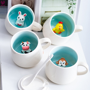 Große Kapazität 3D Tier Keramik becher mit Deckel und Löffel Einfache Mädchen Cartoon Logo Anpassung für Kaffee und Tee - Product Image 5