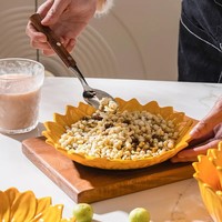 INS Creatief Hoogwaardig Vintage Stijl Zonnebloemvormig Planten Keramiek Wegwerp Biologisch Afbreekbaar Bord voor Thuisgebruik Dessert Fruit