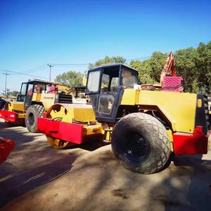 Dynapac โร้ดโร้ดโร้ดโรดโรดโร้ดโรลเลอร์ Ca251d มือสองพร้อมเครื่องยนต์ Cummins - Product Image 3