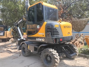 HYUNDAI R60WVS a utilisé la pelle sur pneus d'occasion de 6 tonnes à vendre - Product Image 4
